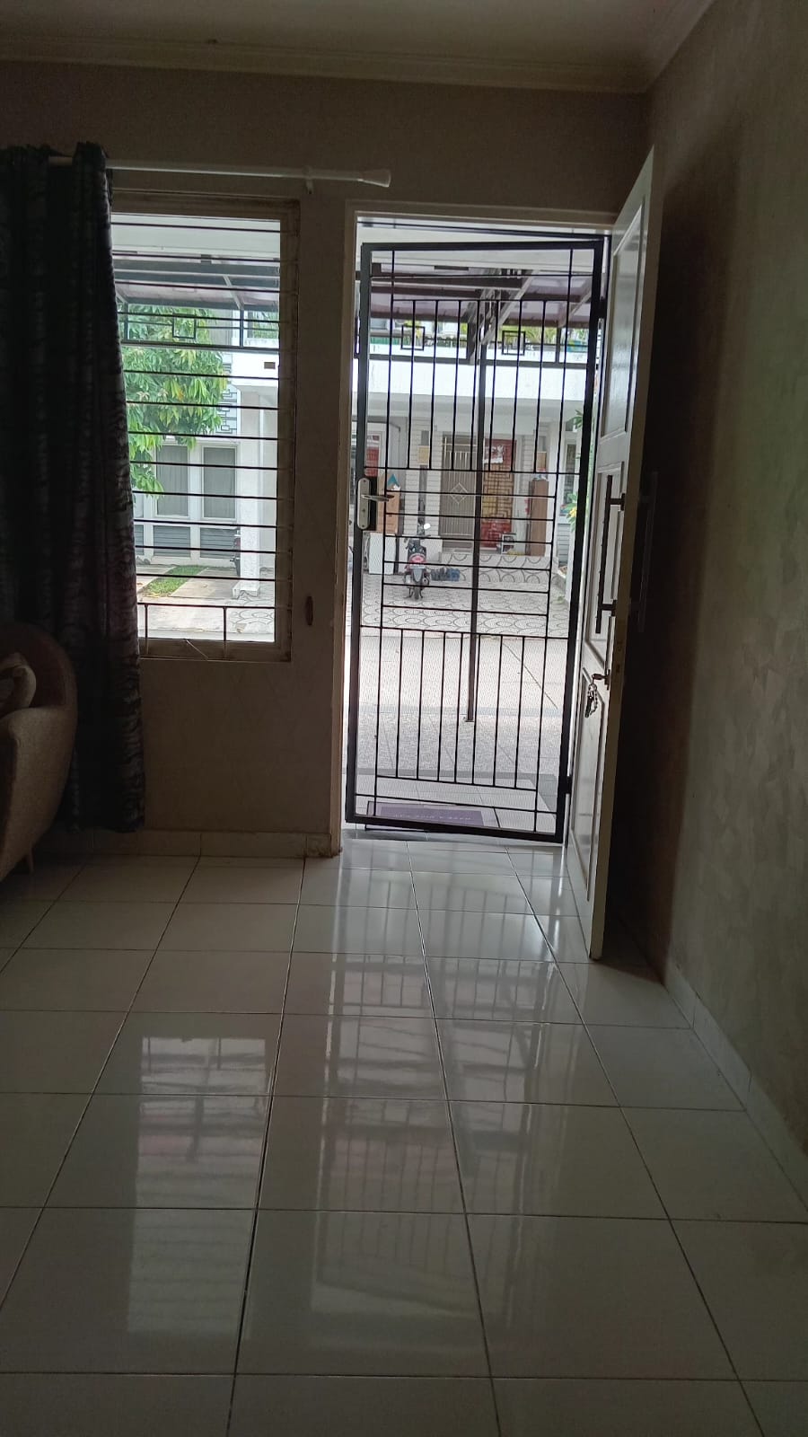 Rumah Disewakan Fully Furnished Di Florencia Lippo Cikarang